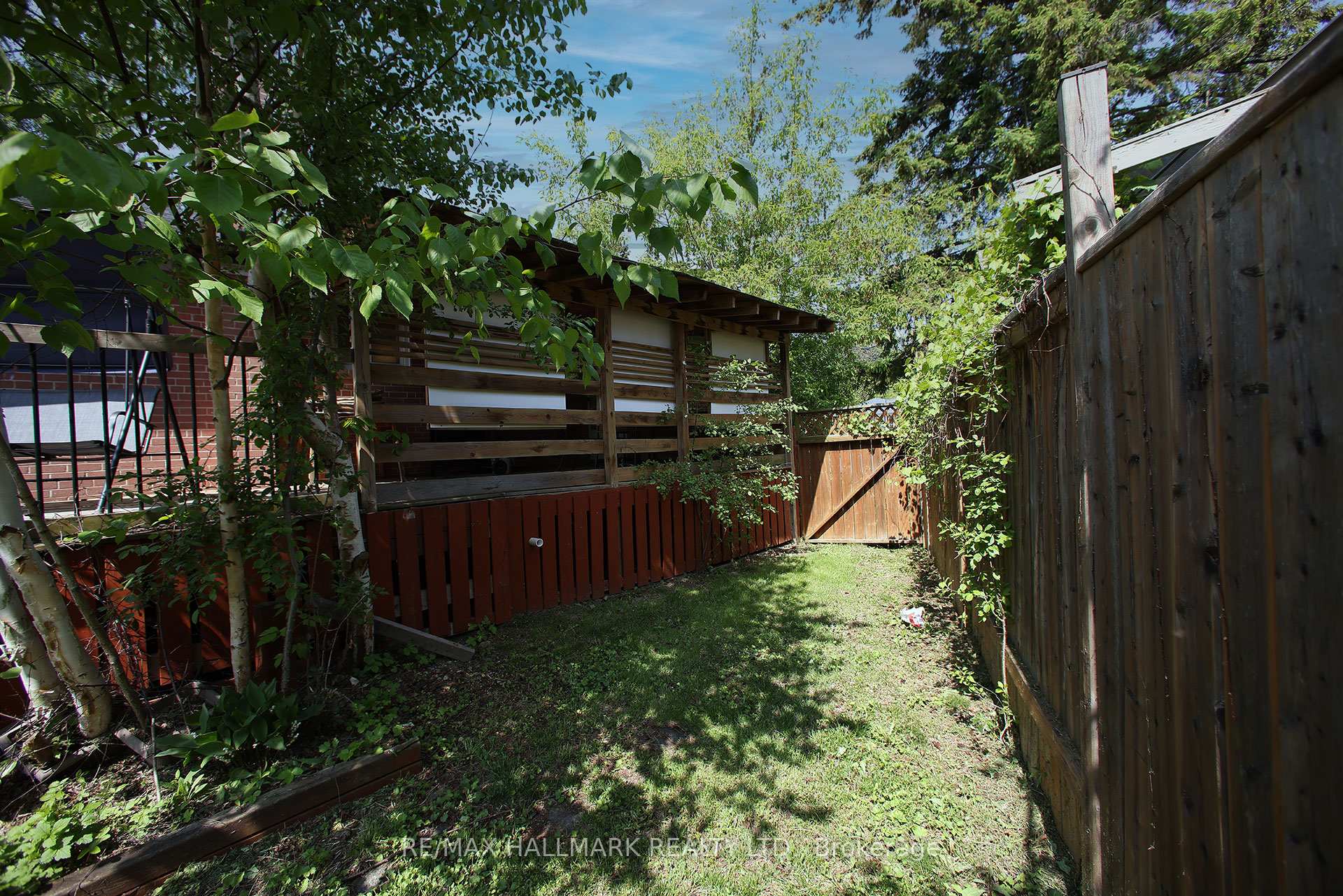 Photo 49 of 33 Patrick Drive, Aurora, Aurora Highlands — HOMEH
