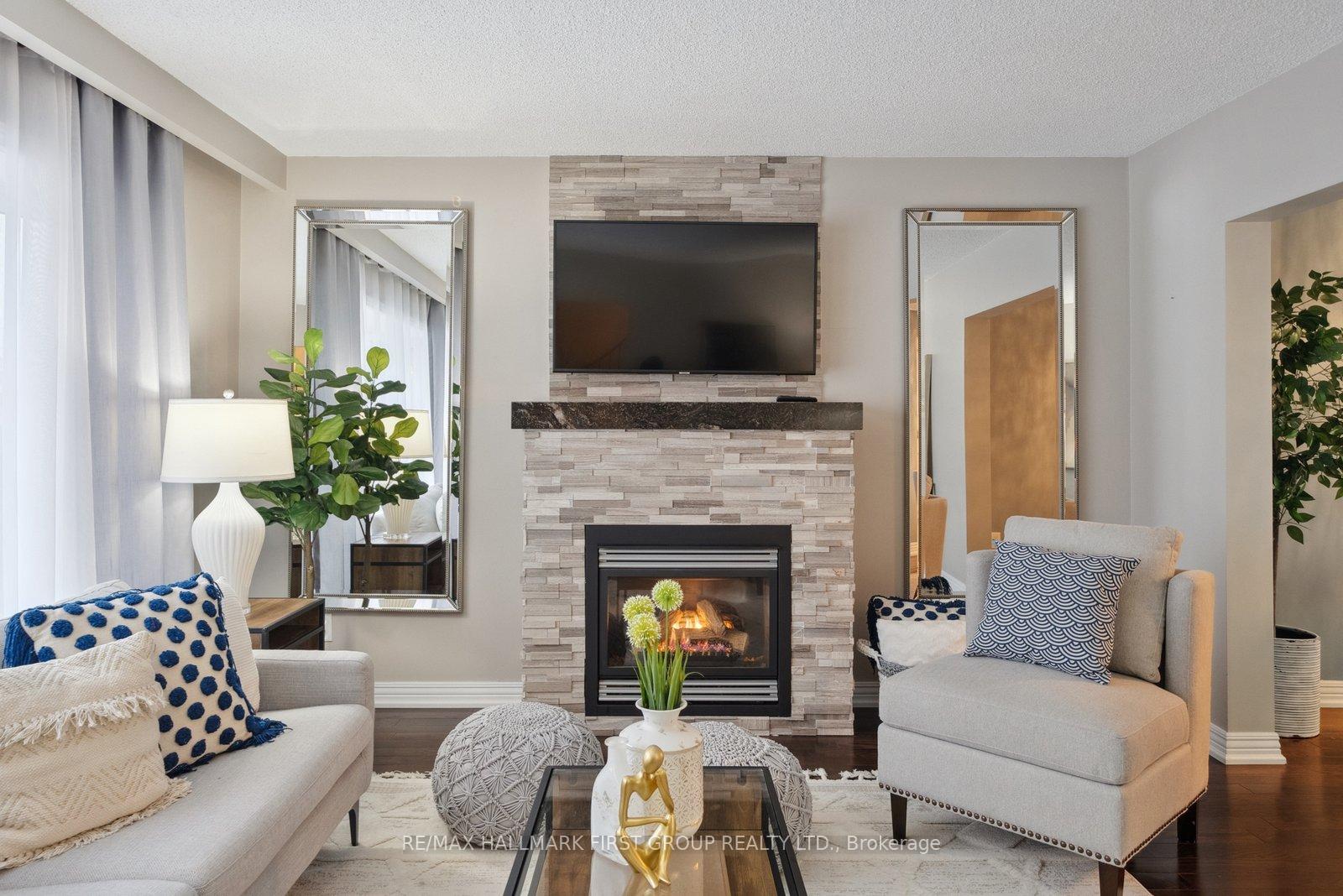 Photo 5 of 820 Hanworth Court, Pickering, West Shore — HOMEH