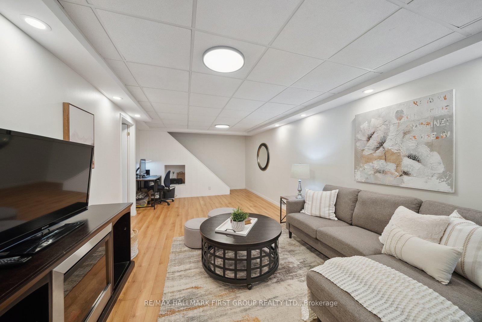 Photo 29 of 820 Hanworth Court, Pickering, West Shore — HOMEH