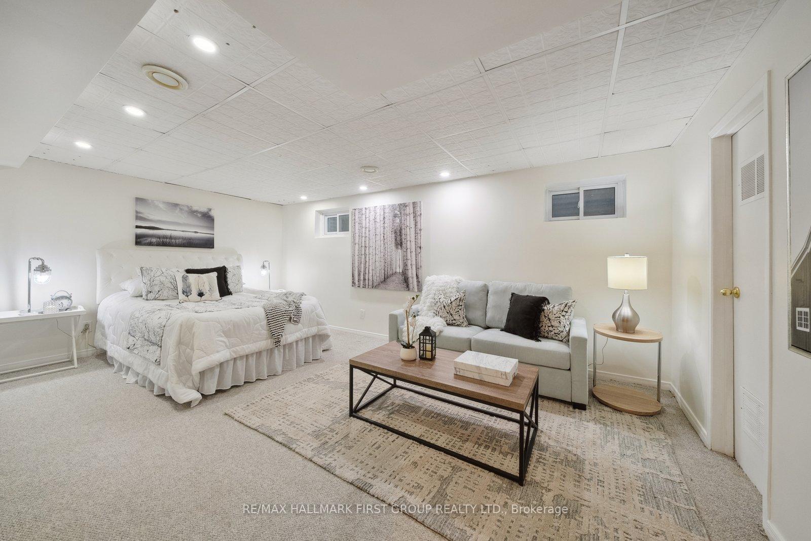 Photo 30 of 820 Hanworth Court, Pickering, West Shore — HOMEH