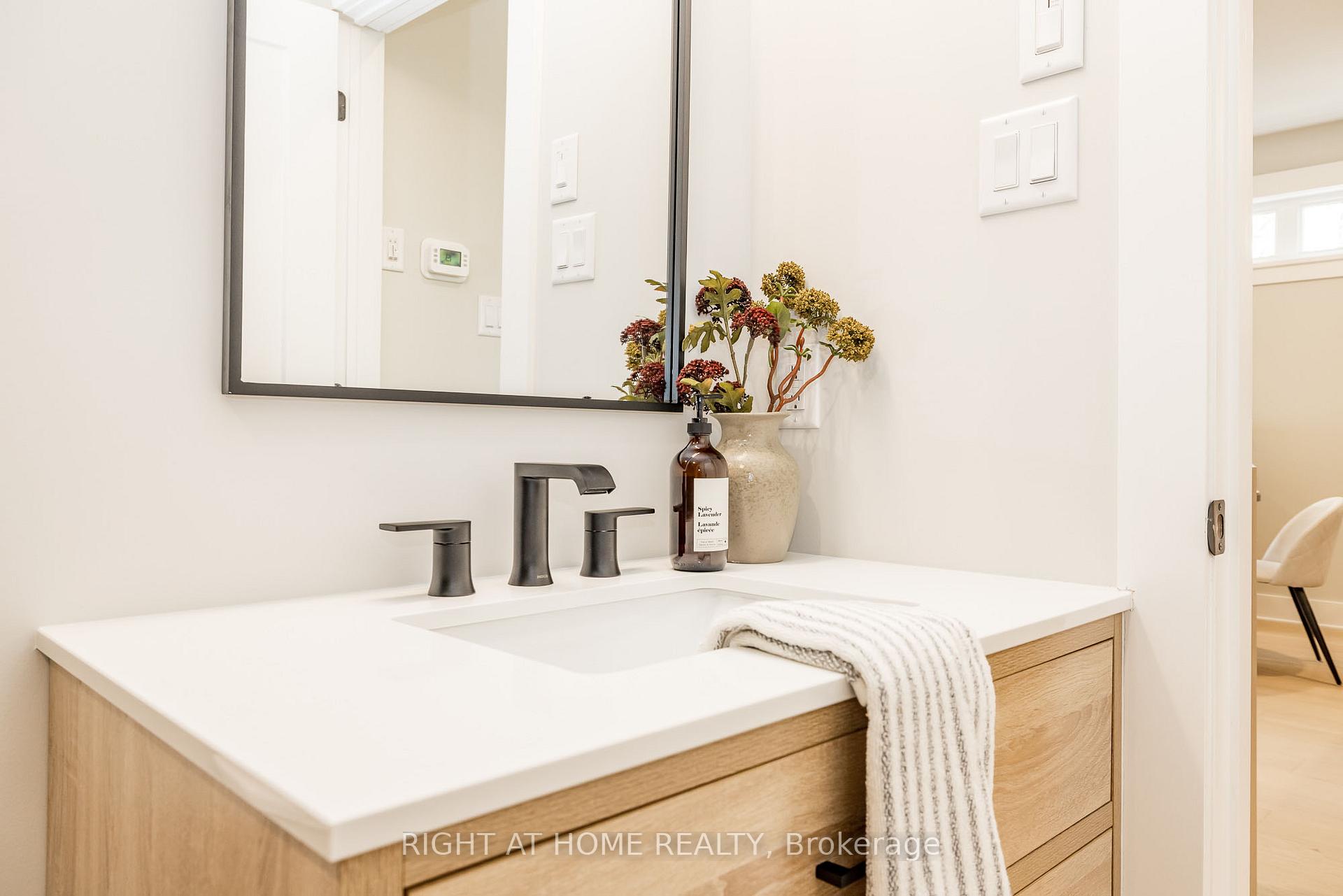 Photo 24 of Unit B, 8 Gardner Street, Arnprior — HOMEH