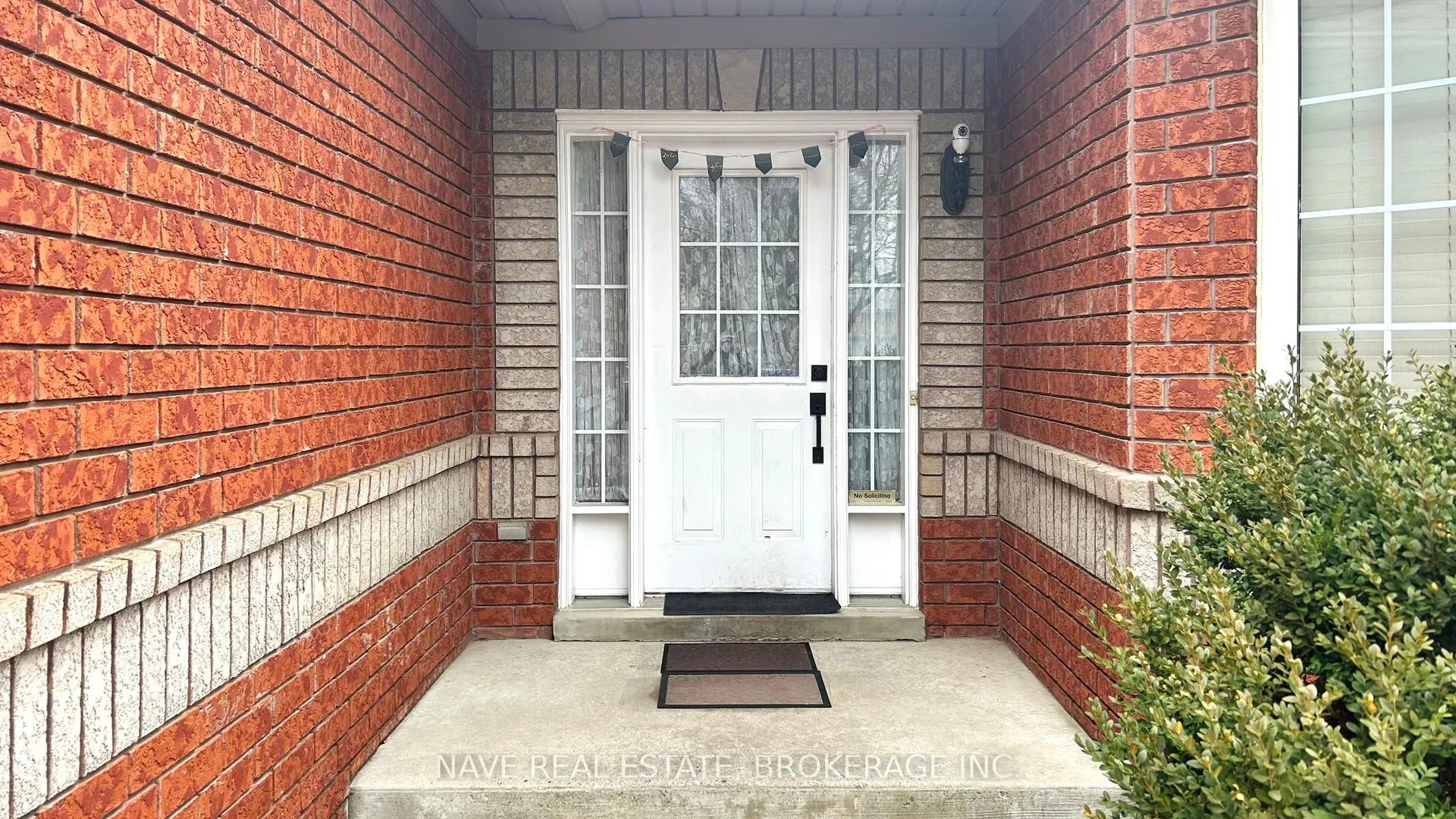 Photo 7 of 53 Brighton Road, Barrie, Georgian Drive — HOMEH
