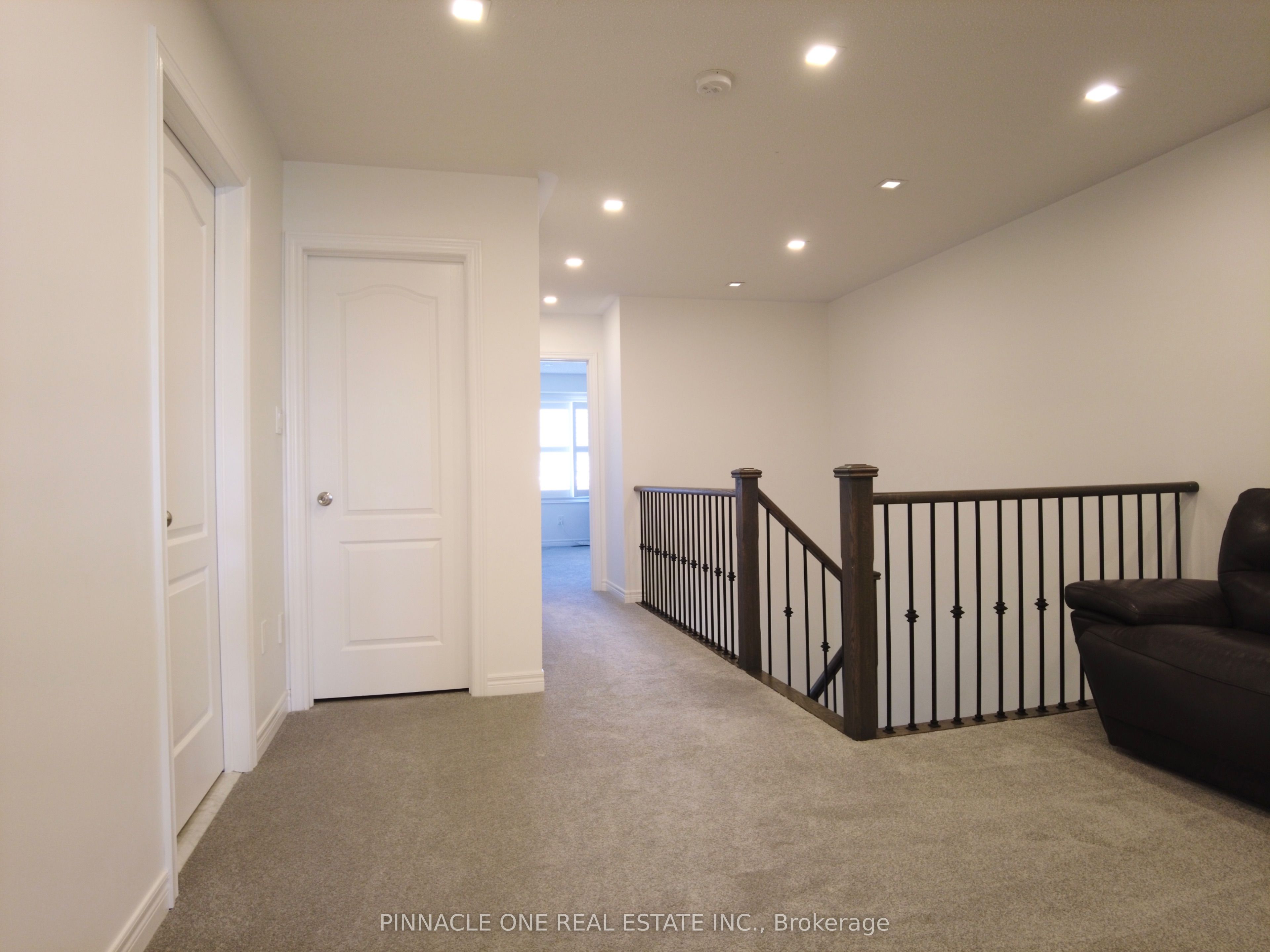 Photo 49 of 142 Sky Harbour Drive, Brampton, Brampton West — HOMEH