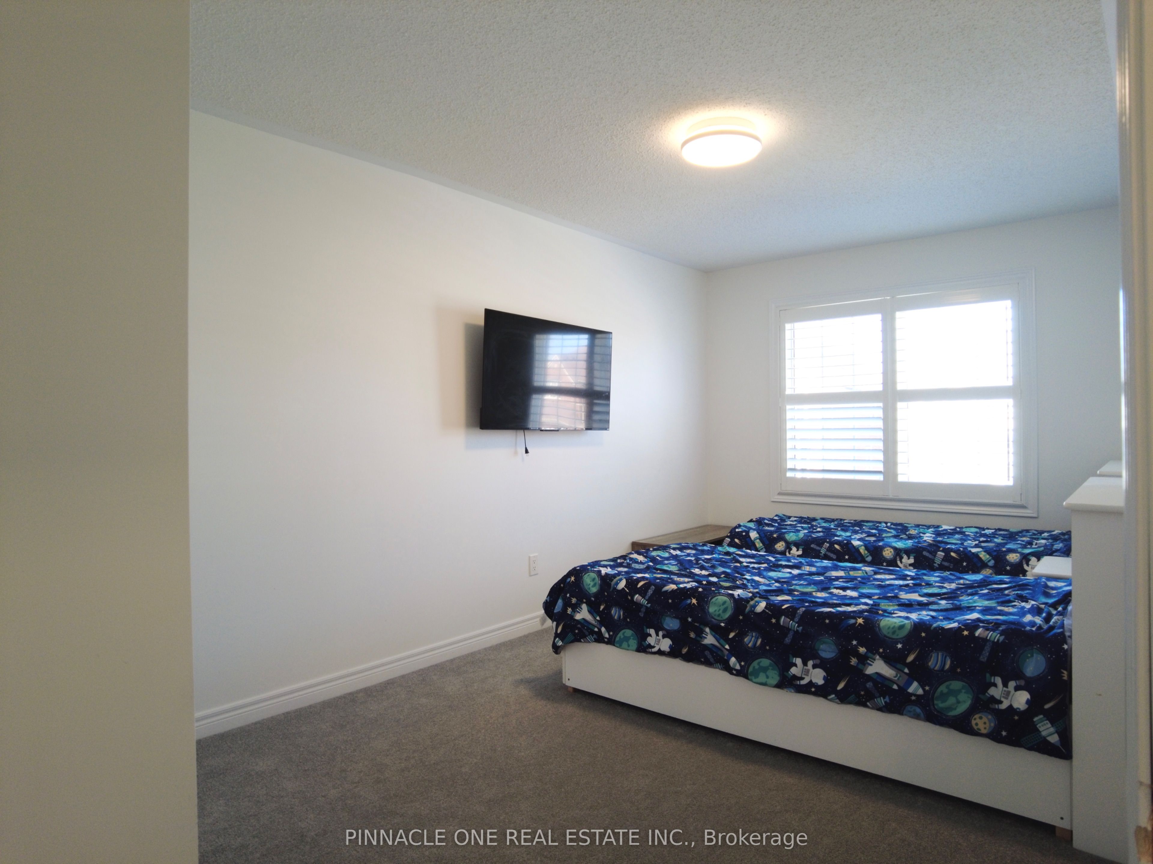 Photo 53 of 142 Sky Harbour Drive, Brampton, Brampton West — HOMEH