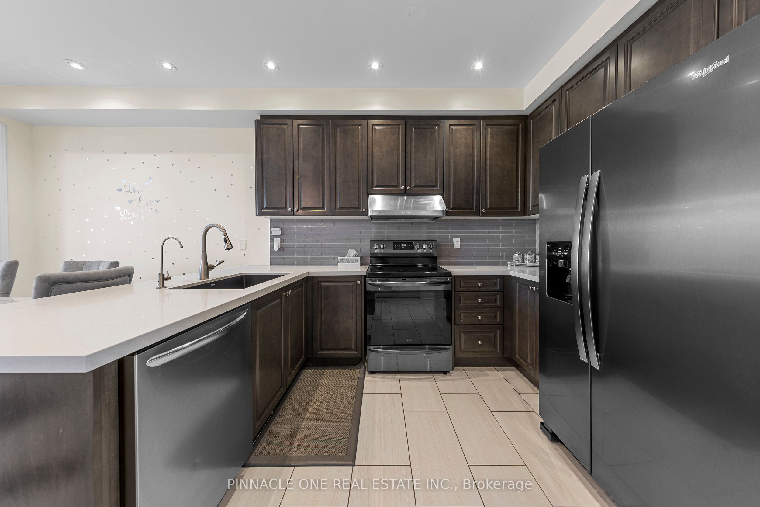 Photo 41 of 142 Sky Harbour Drive, Brampton, Brampton West — HOMEH