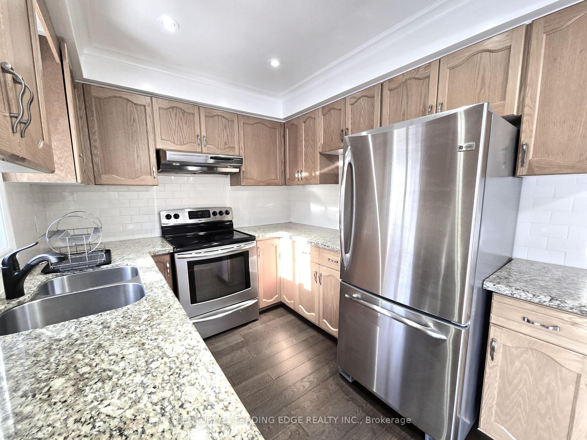 Photo 13 of 1065 Longbow Drive, Pickering, Liverpool — HOMEH