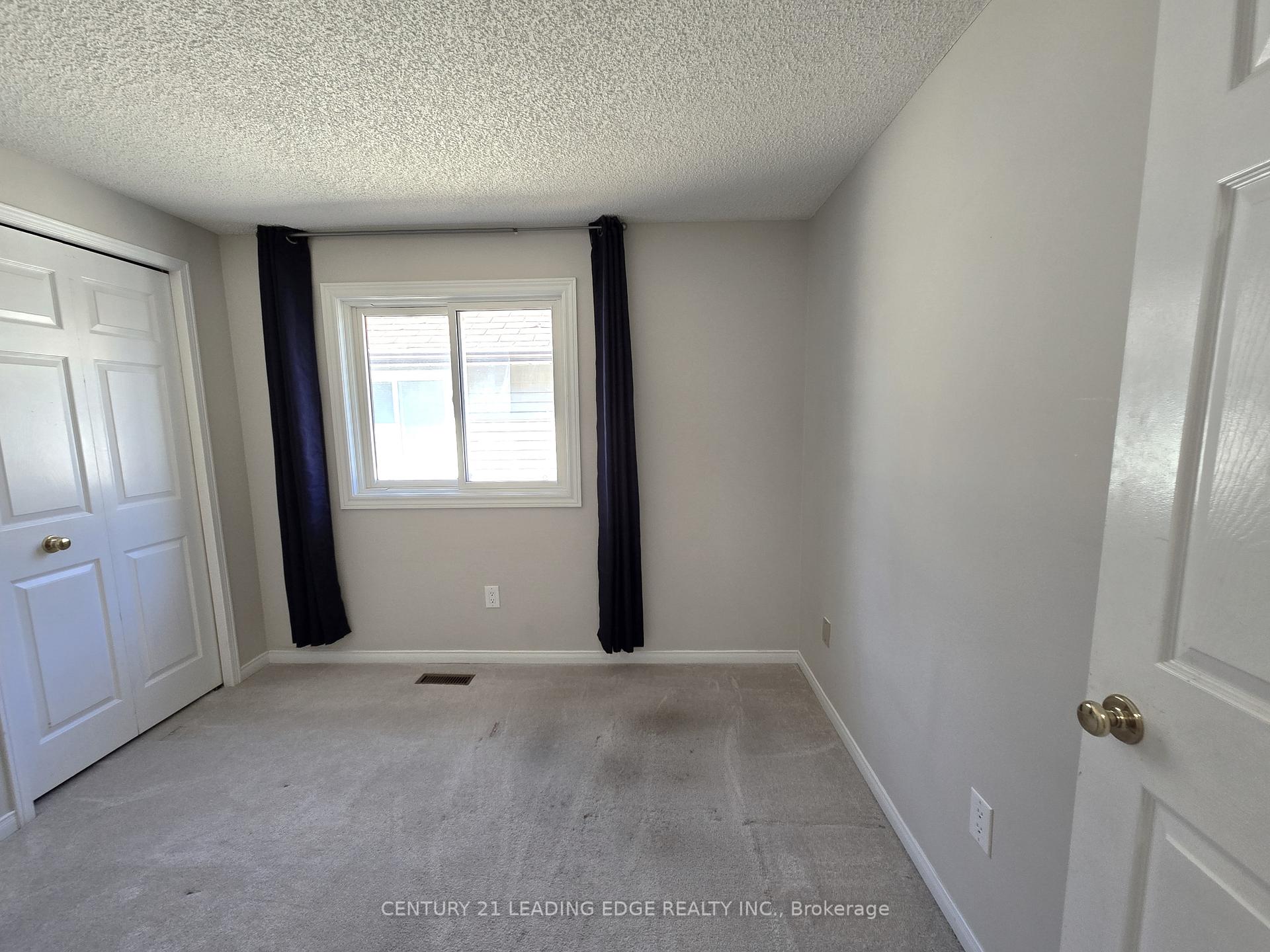 Photo 29 of 1065 Longbow Drive, Pickering, Liverpool — HOMEH