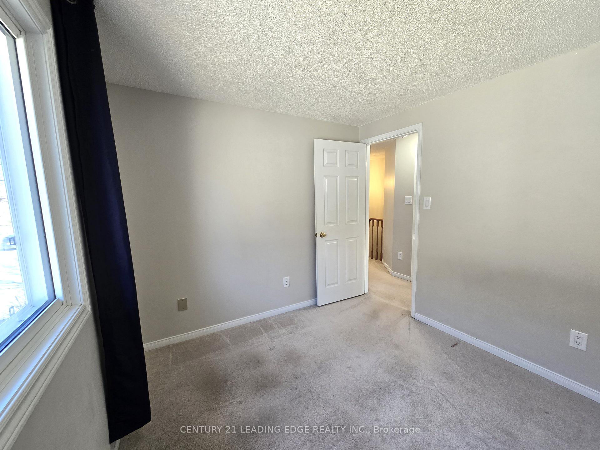 Photo 30 of 1065 Longbow Drive, Pickering, Liverpool — HOMEH