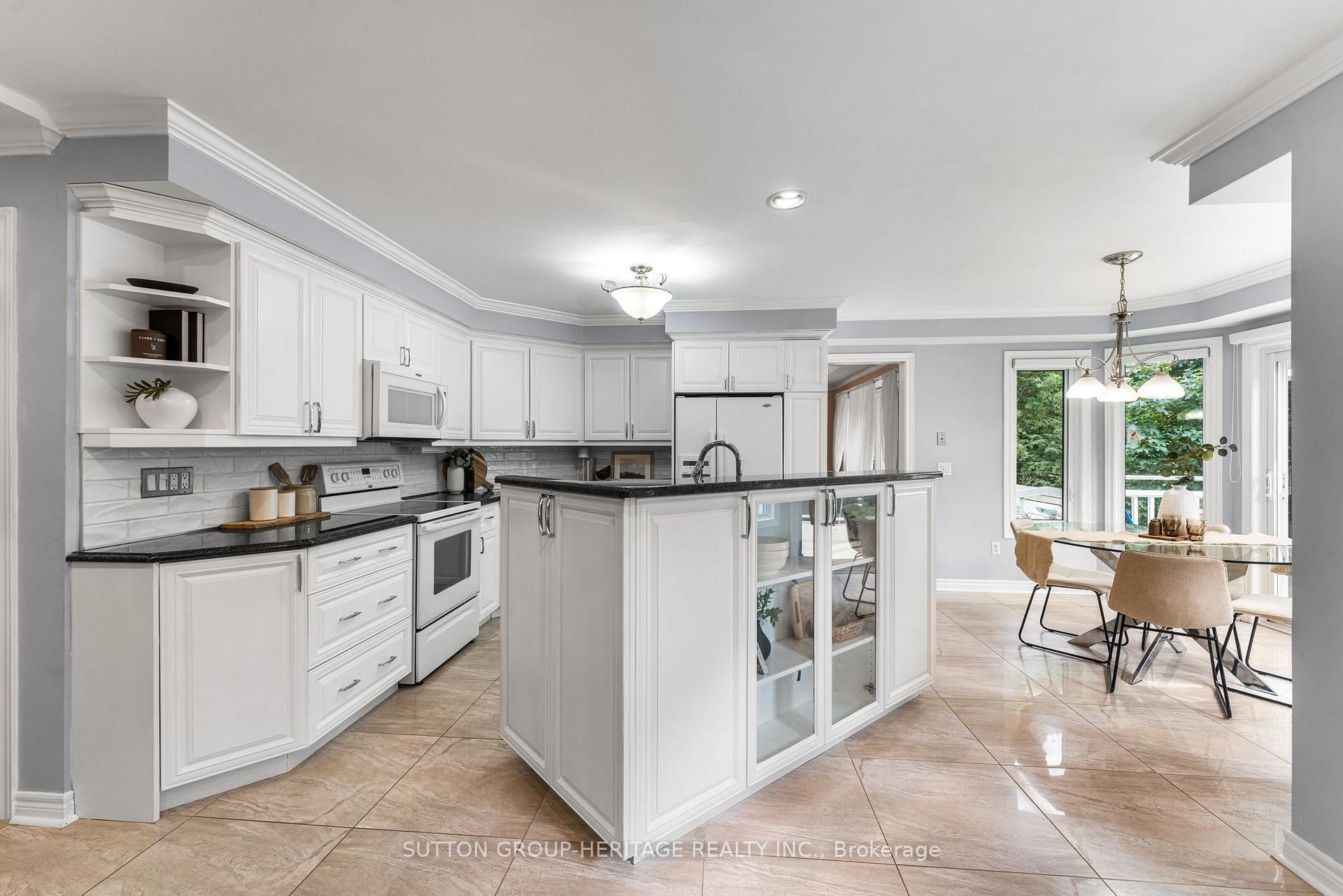 Photo 8 of 9 Mcneilage Court, Ajax, Central West — HOMEH