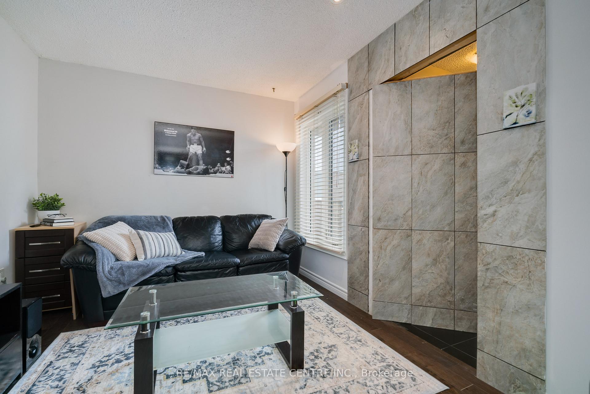 Photo 15 of Unit Cres, 1865 Malden Crescent, Pickering, Liverpool — HOMEH
