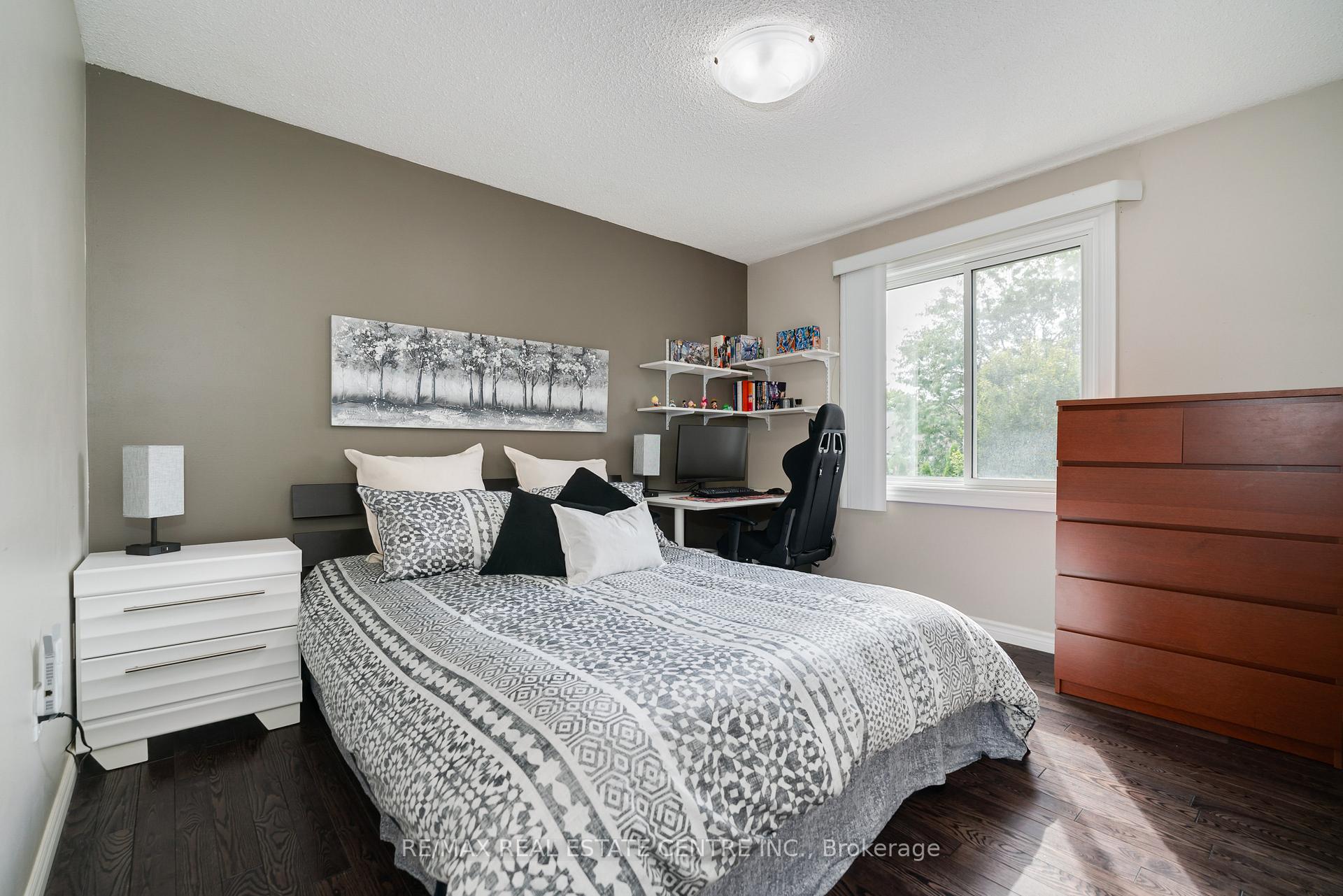 Photo 25 of Unit Cres, 1865 Malden Crescent, Pickering, Liverpool — HOMEH