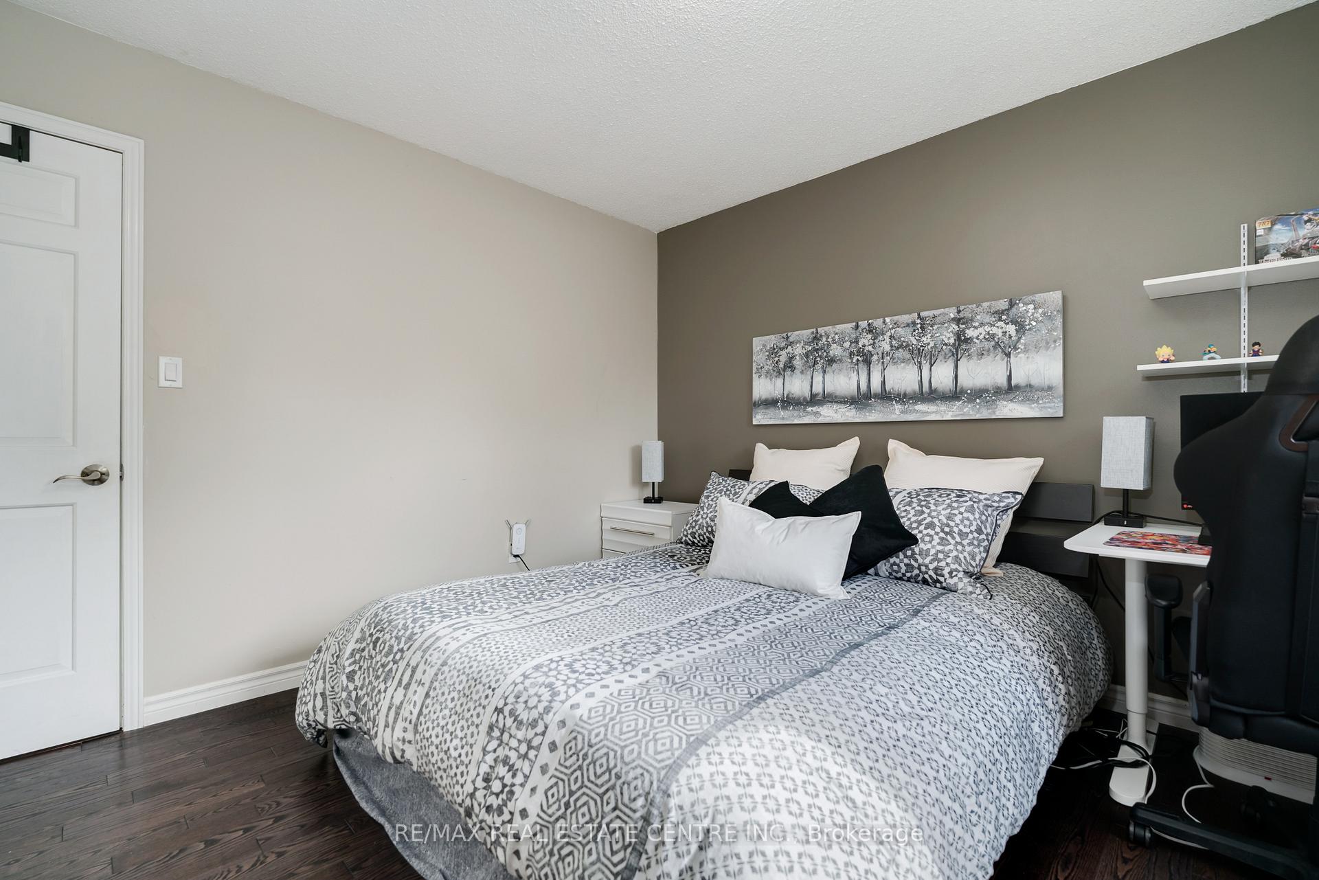 Photo 27 of Unit Cres, 1865 Malden Crescent, Pickering, Liverpool — HOMEH