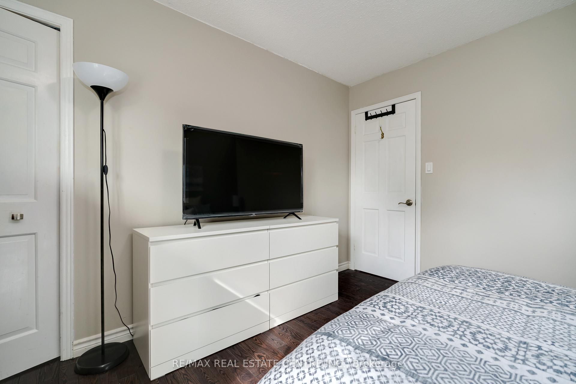 Photo 28 of Unit Cres, 1865 Malden Crescent, Pickering, Liverpool — HOMEH