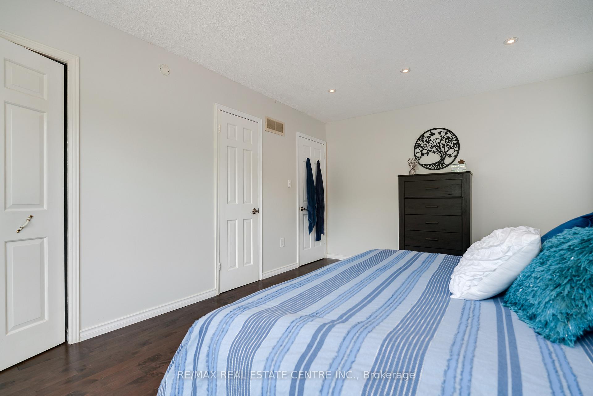 Photo 32 of Unit Cres, 1865 Malden Crescent, Pickering, Liverpool — HOMEH