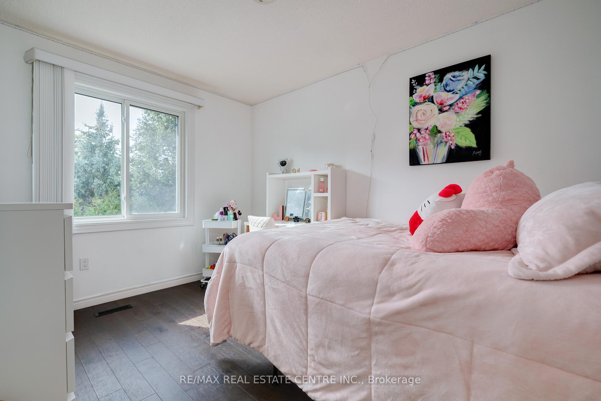 Photo 36 of Unit Cres, 1865 Malden Crescent, Pickering, Liverpool — HOMEH