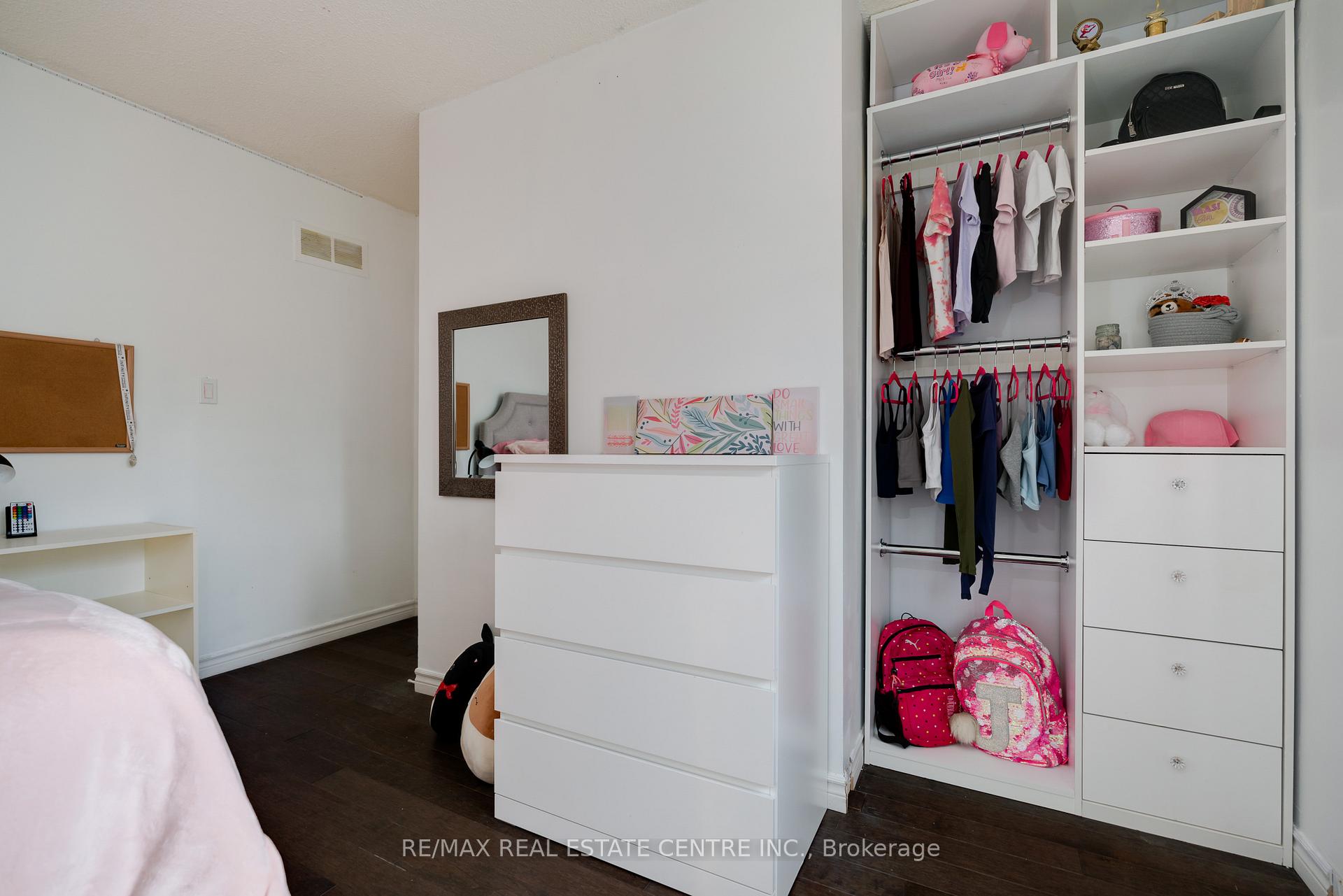 Photo 38 of Unit Cres, 1865 Malden Crescent, Pickering, Liverpool — HOMEH