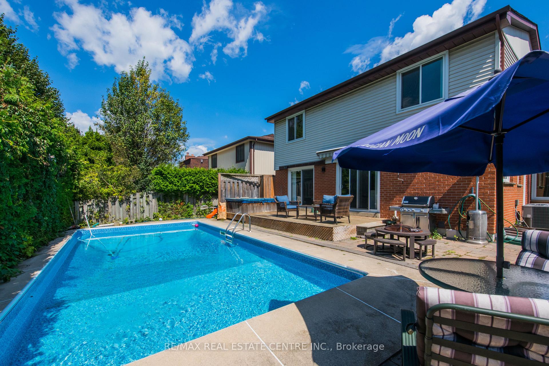Photo 41 of Unit Cres, 1865 Malden Crescent, Pickering, Liverpool — HOMEH