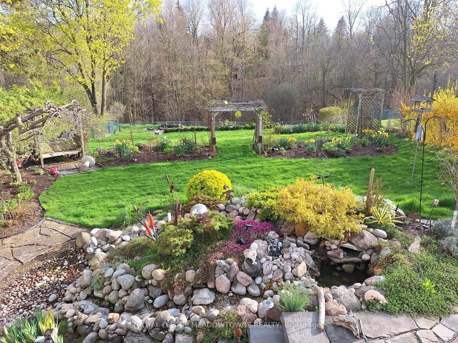 Photo 92 of 29 Stockman Crescent, Halton Hills, Georgetown — HOMEH