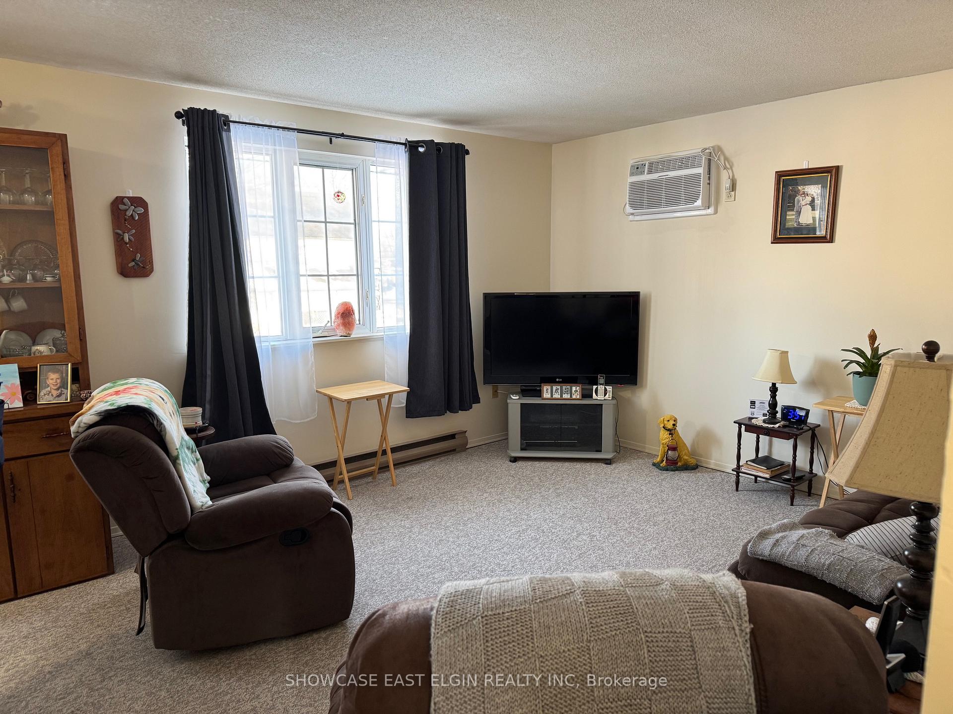 Photo 4 of 48 Cedar Street, Aylmer — HOMEH