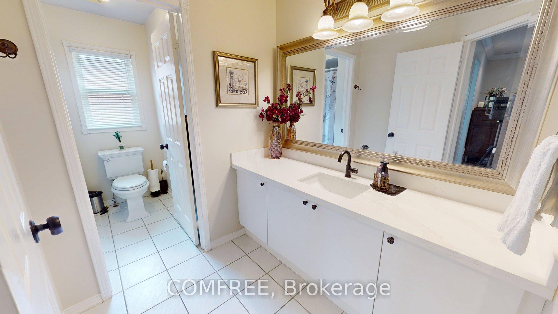 Photo 19 of 21 Mcbeth Place, Whitby, Brooklin — HOMEH