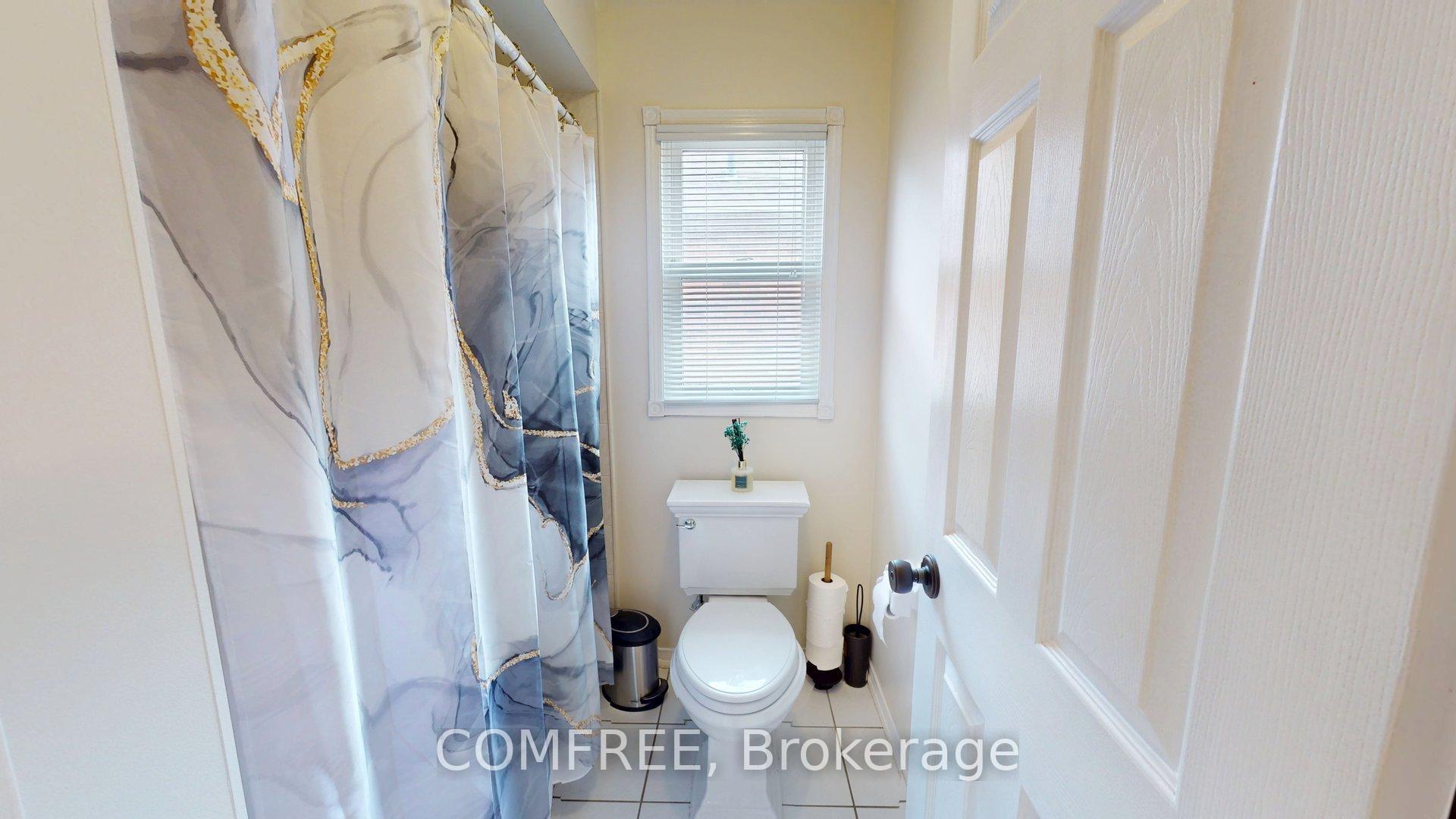 Photo 20 of 21 Mcbeth Place, Whitby, Brooklin — HOMEH