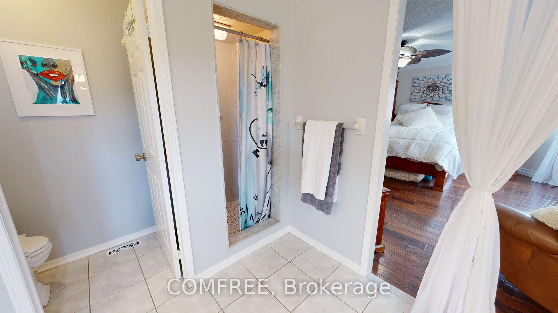 Photo 27 of 21 Mcbeth Place, Whitby, Brooklin — HOMEH
