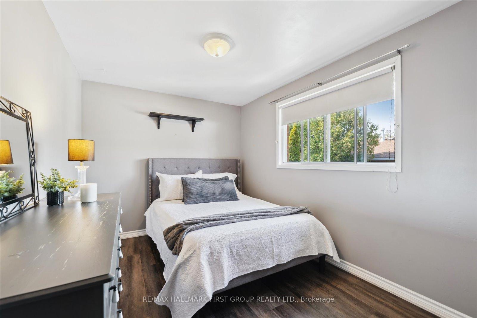 Photo 10 of 658 Chipmunk Street, Pickering, West Shore — HOMEH