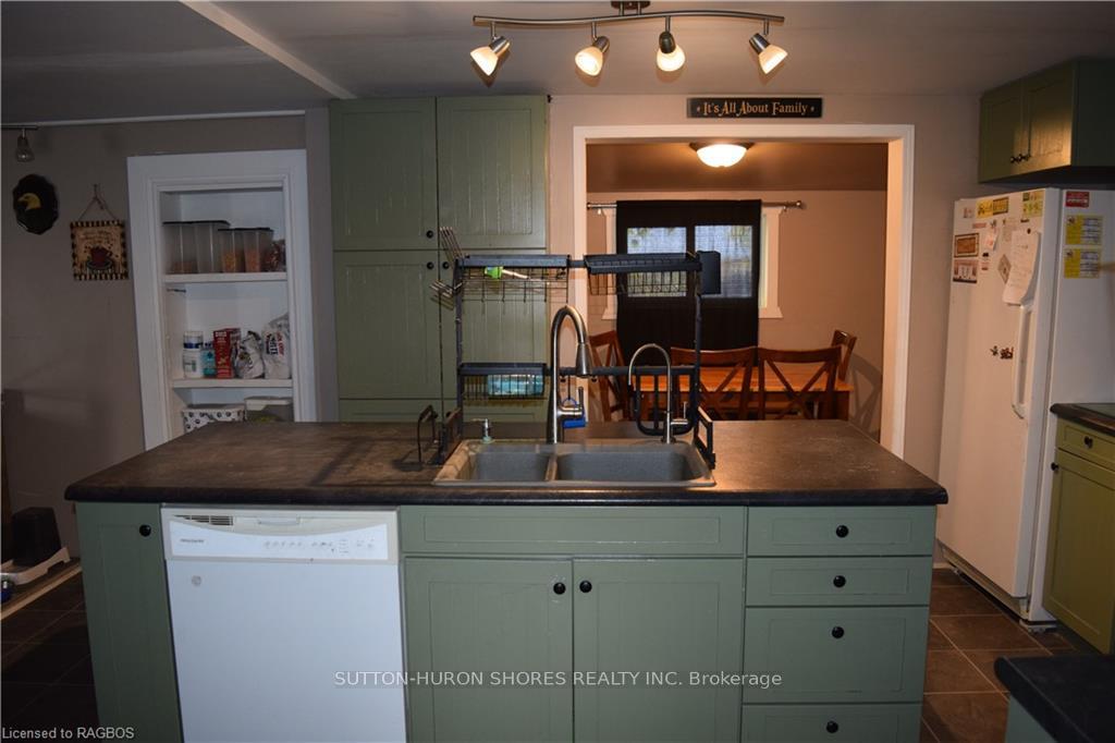 Photo 9 of 185 4TH Street, Arran-Elderslie — HOMEH