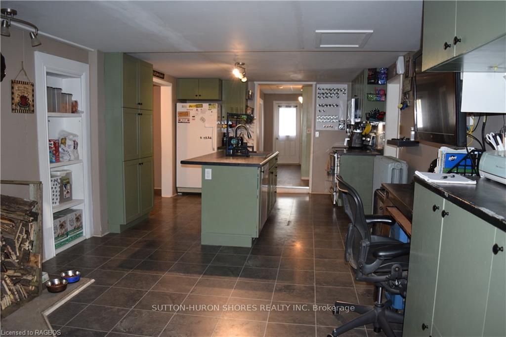 Photo 10 of 185 4TH Street, Arran-Elderslie — HOMEH