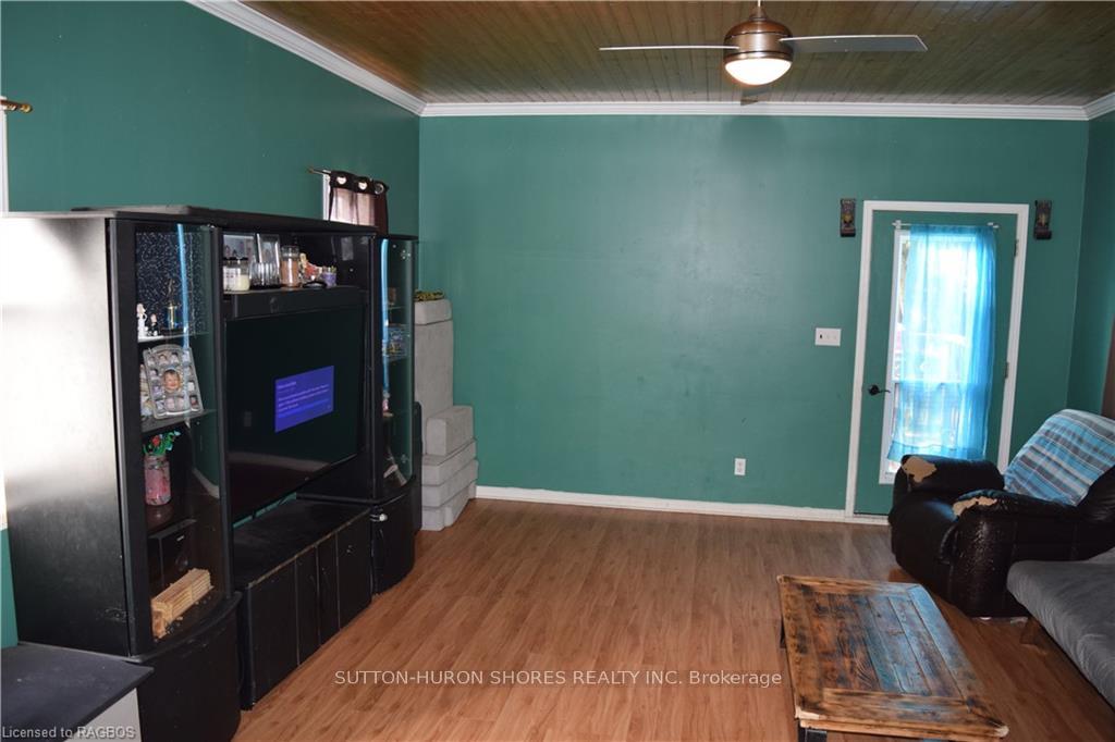 Photo 18 of 185 4TH Street, Arran-Elderslie — HOMEH
