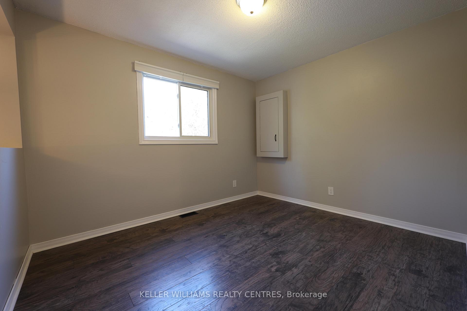 Photo 19 of Unit A, 26 Melinda Crescent, Barrie, Allandale — HOMEH