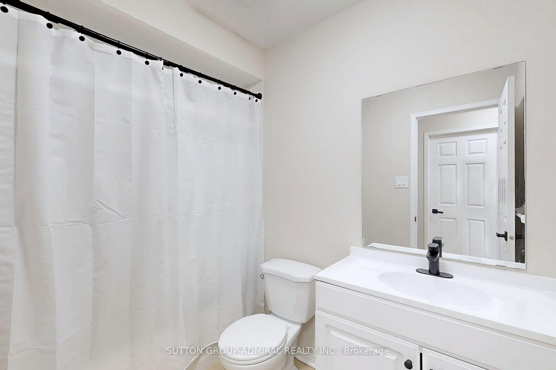Photo 16 of 32 Kelso Crescent, Vaughan, Maple — HOMEH