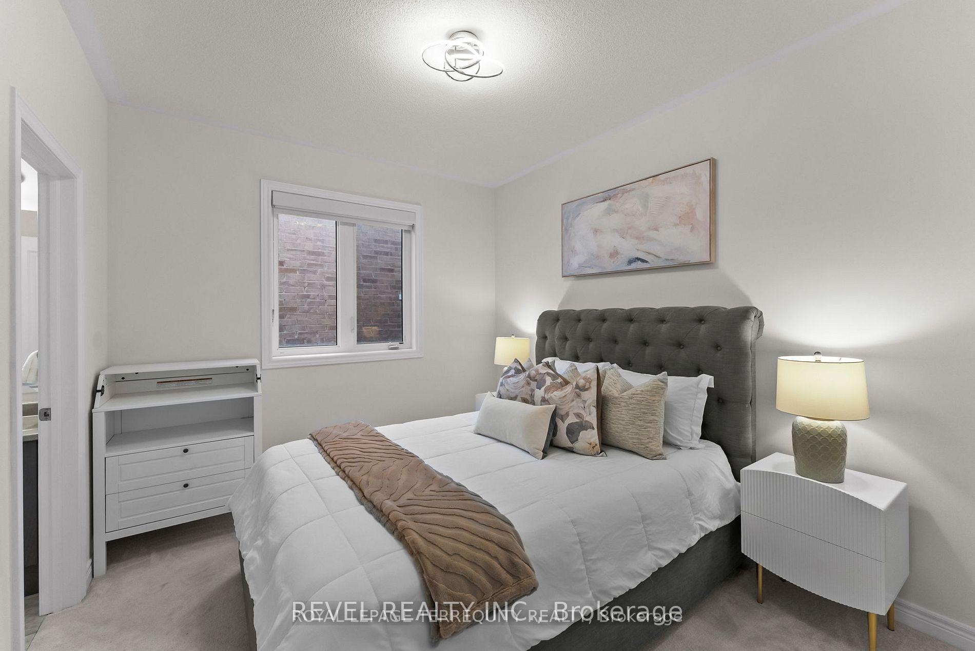 Photo 34 of 24 Auckland Drive, Whitby, Rural Whitby — HOMEH