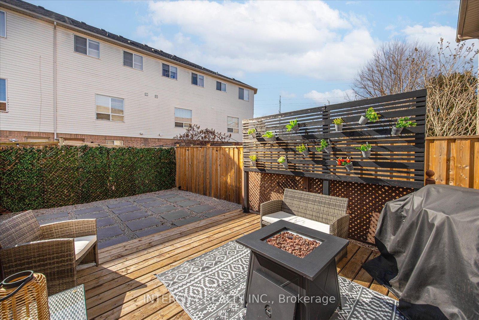 Photo 26 of 372 Sparrow Circle, Pickering, Highbush — HOMEH