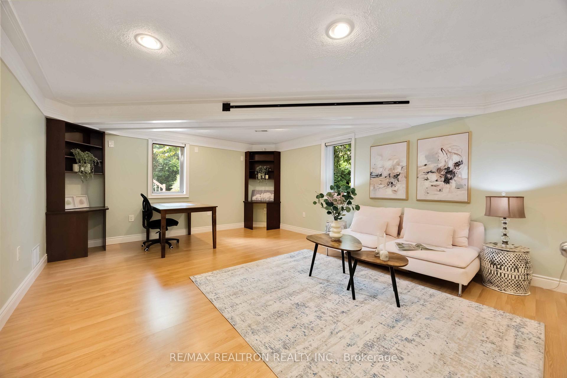 Photo 36 of 192 Nevada Crescent, Vaughan, Rural Vaughan — HOMEH