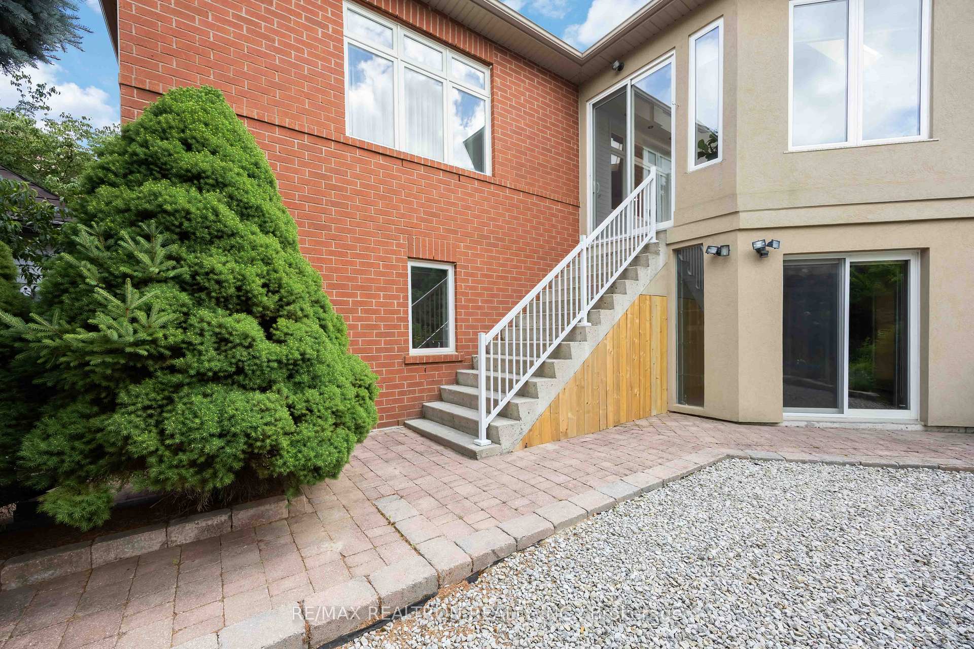 Photo 48 of 192 Nevada Crescent, Vaughan, Rural Vaughan — HOMEH