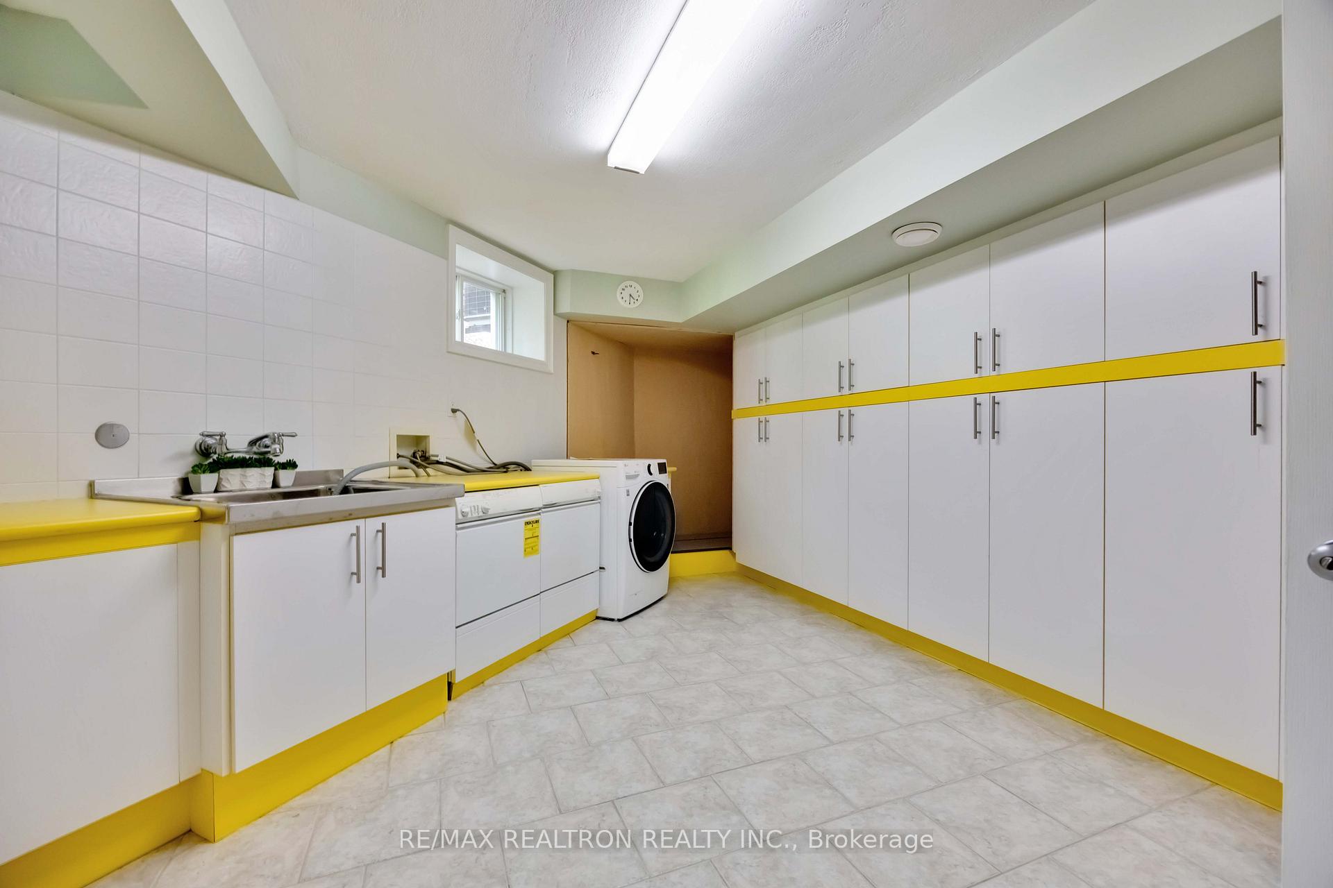 Photo 49 of 192 Nevada Crescent, Vaughan, Rural Vaughan — HOMEH