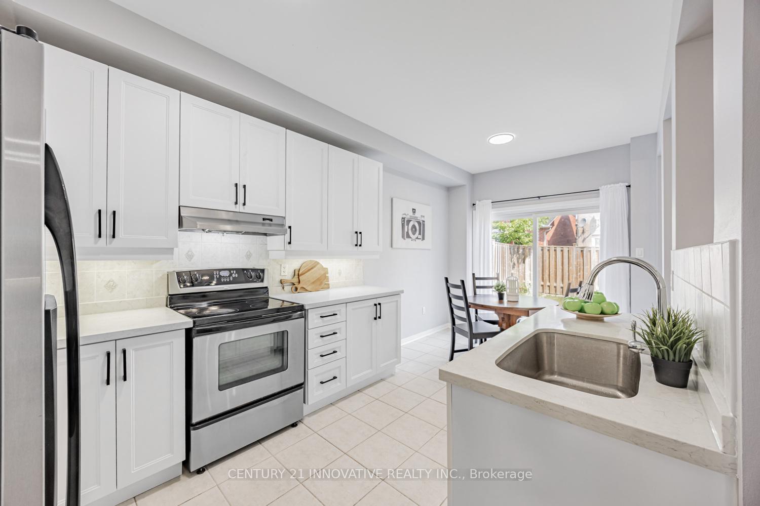 Photo 9 of 14 Barden Crescent, Ajax, Northeast Ajax — HOMEH