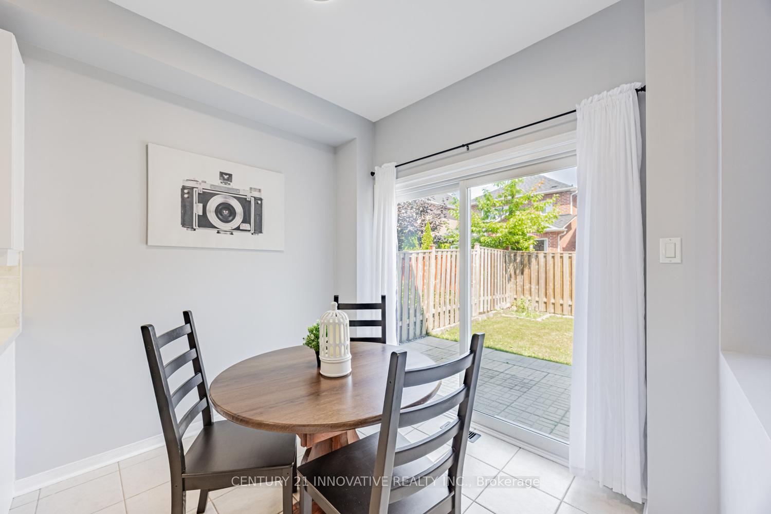 Photo 10 of 14 Barden Crescent, Ajax, Northeast Ajax — HOMEH