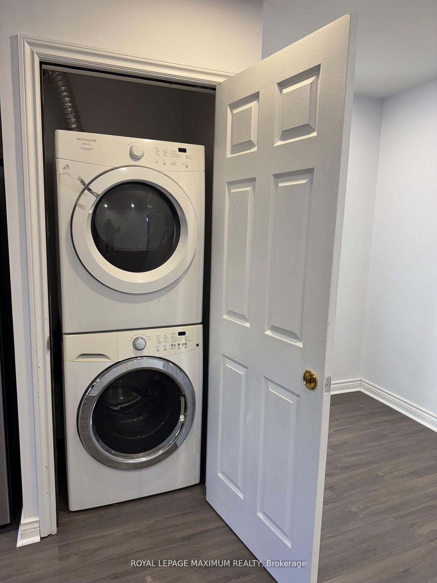 Photo 8 of 62 Raymond Road, Vaughan, West Woodbridge — HOMEH