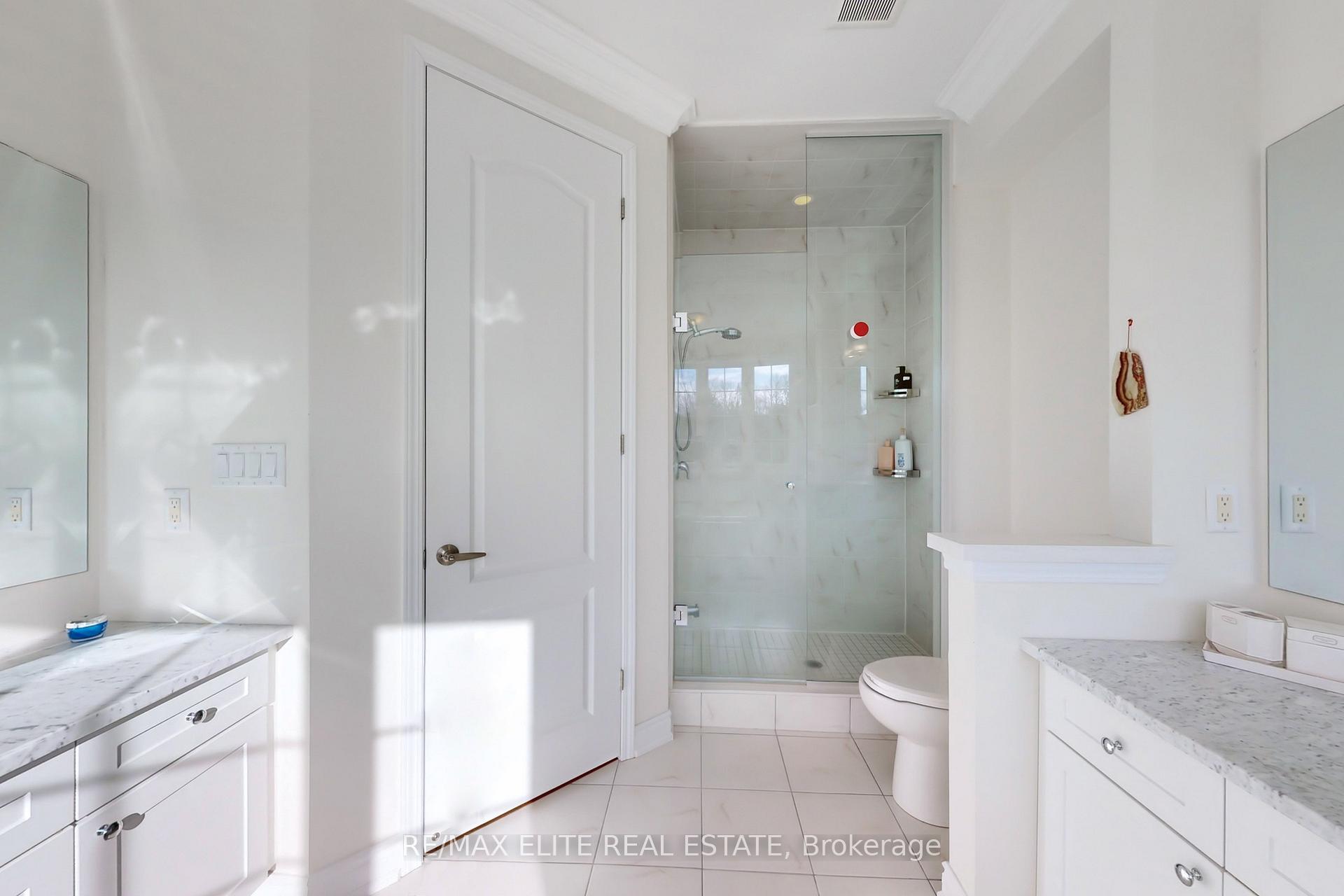 Photo 45 of 105 Bridgepointe Court, Aurora, Rural Aurora — HOMEH