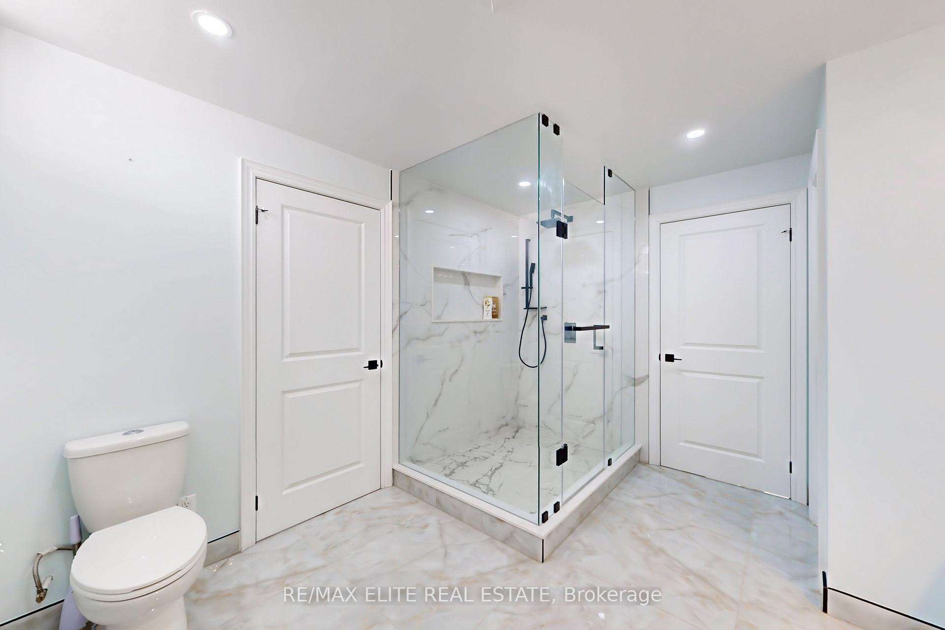 Photo 47 of 105 Bridgepointe Court, Aurora, Rural Aurora — HOMEH