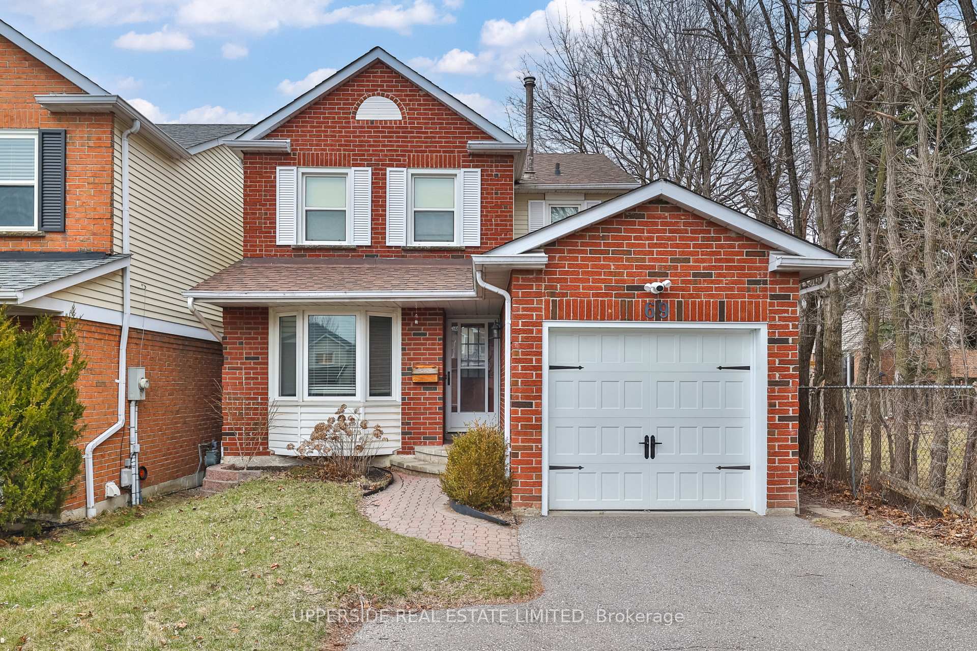 Photo 1 of 69 Janedale Crescent, Whitby, Blue Grass Meadows — HOMEH