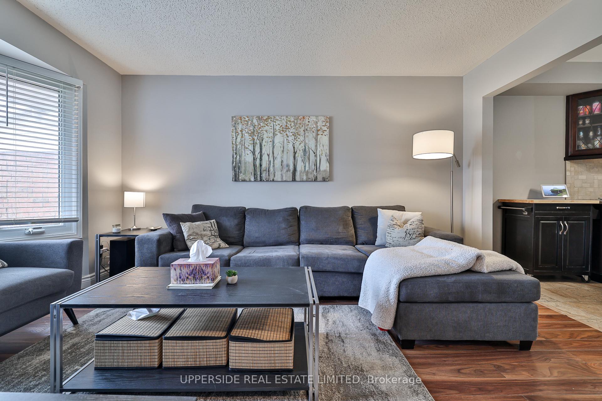 Photo 7 of 69 Janedale Crescent, Whitby, Blue Grass Meadows — HOMEH
