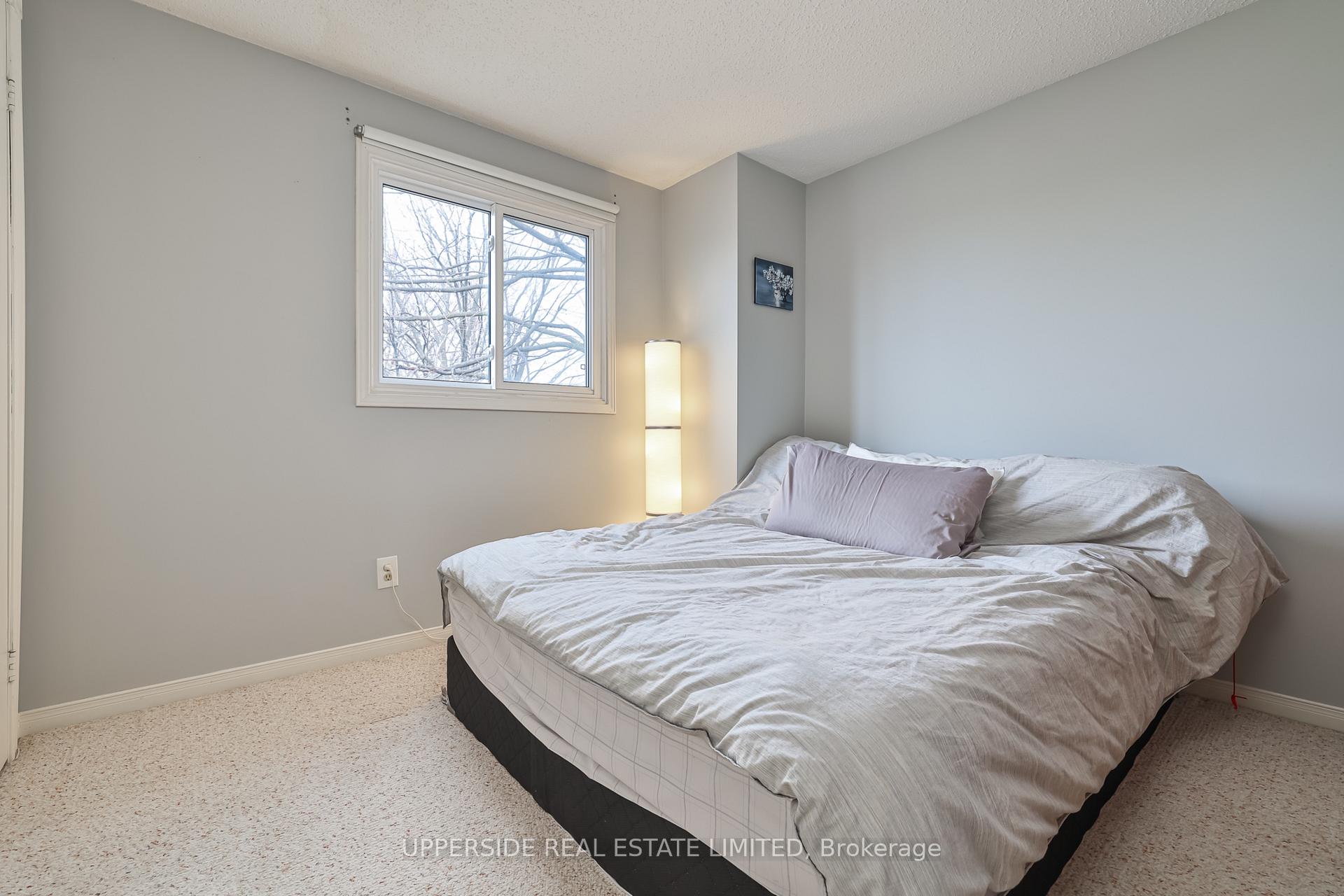 Photo 21 of 69 Janedale Crescent, Whitby, Blue Grass Meadows — HOMEH