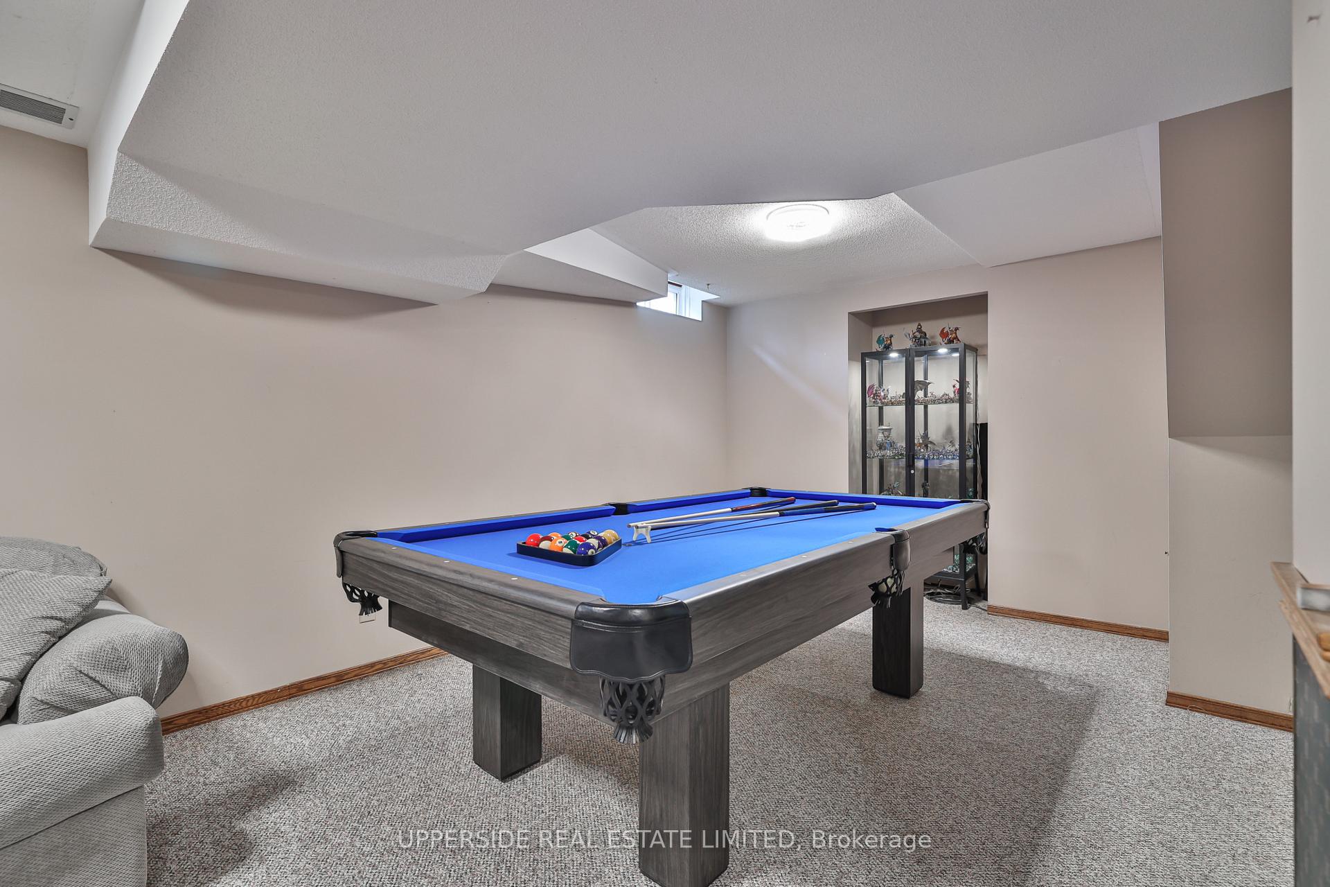 Photo 23 of 69 Janedale Crescent, Whitby, Blue Grass Meadows — HOMEH