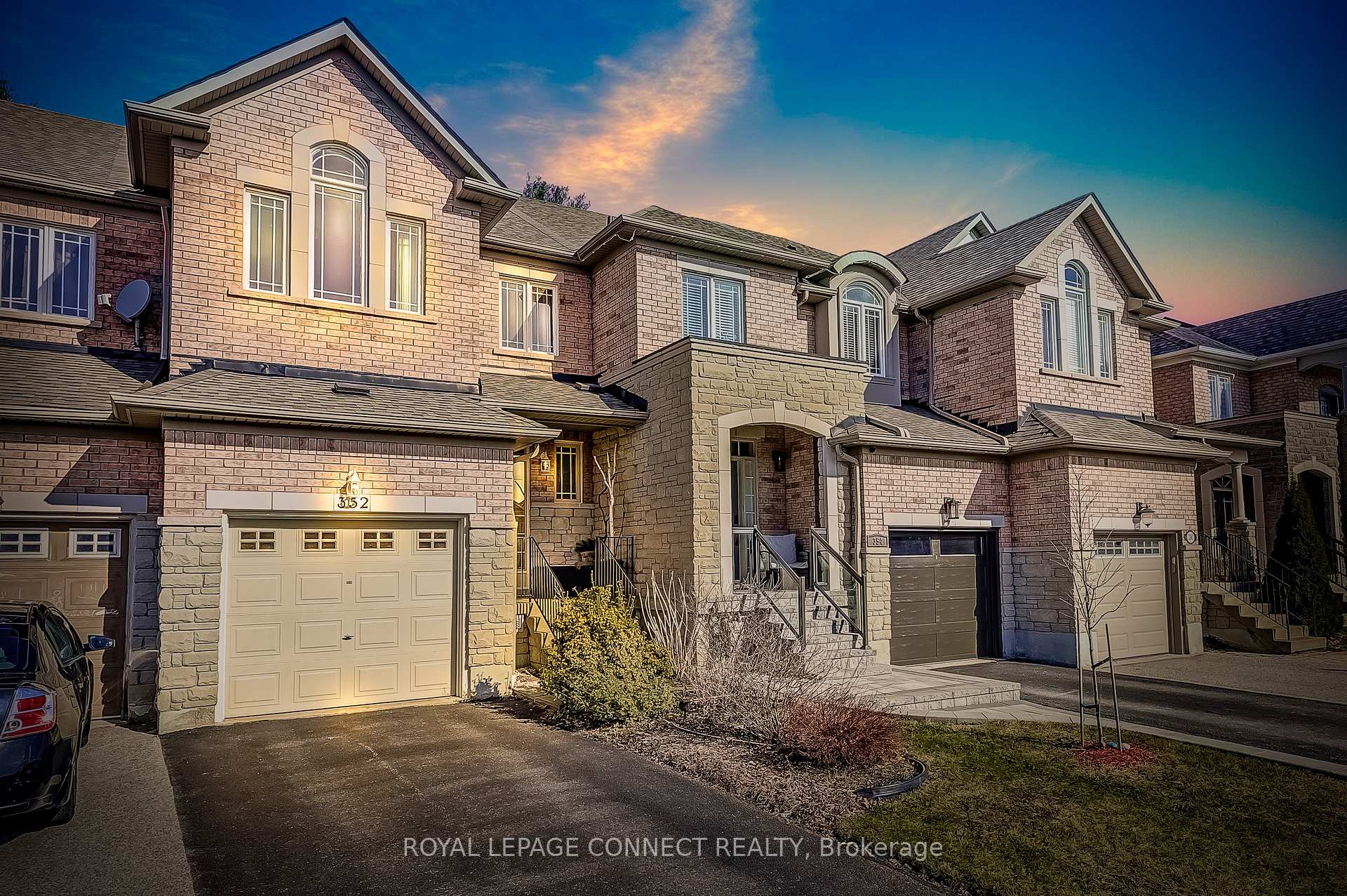 Photo 2 of 352 Strouds Lane, Pickering, Highbush — HOMEH