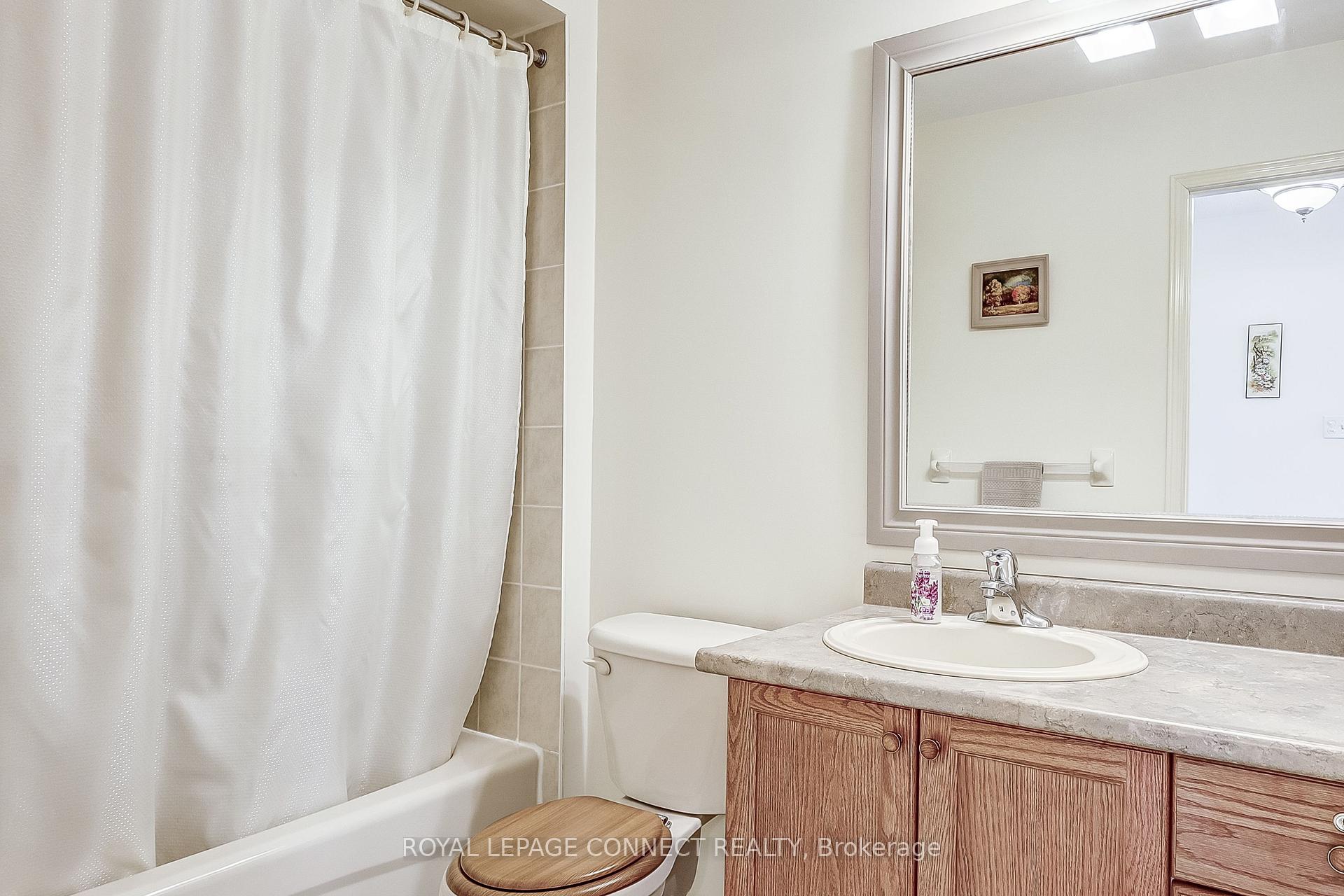 Photo 18 of 352 Strouds Lane, Pickering, Highbush — HOMEH