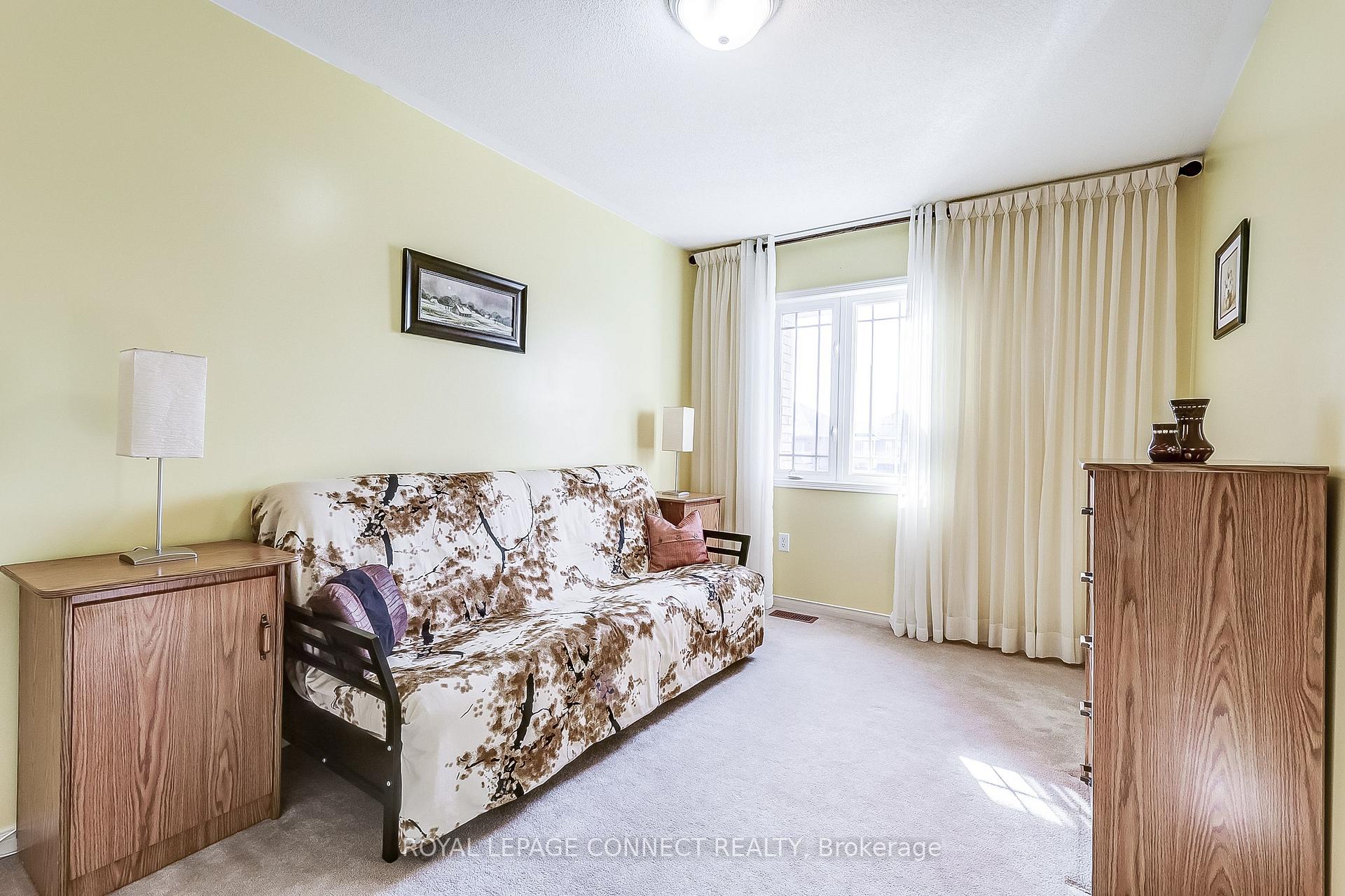 Photo 23 of 352 Strouds Lane, Pickering, Highbush — HOMEH