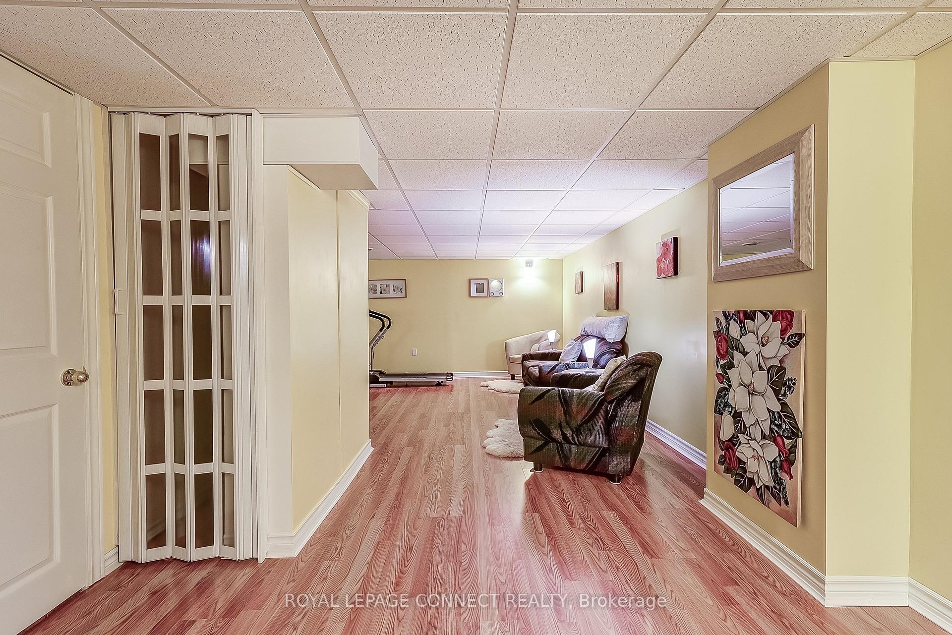 Photo 28 of 352 Strouds Lane, Pickering, Highbush — HOMEH